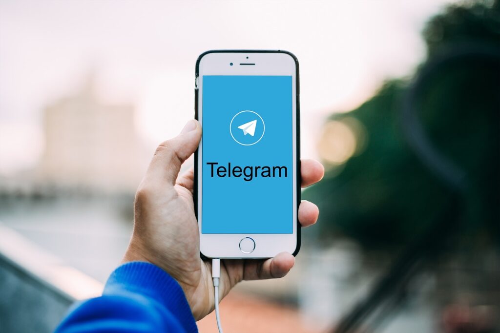 Telegram, WhatsApp, WhatsApp Business, Telegram para Empresas, Bet365